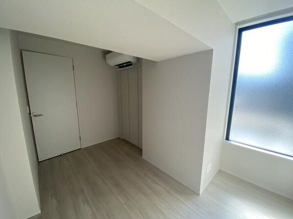 クレストコート上野の物件内観写真